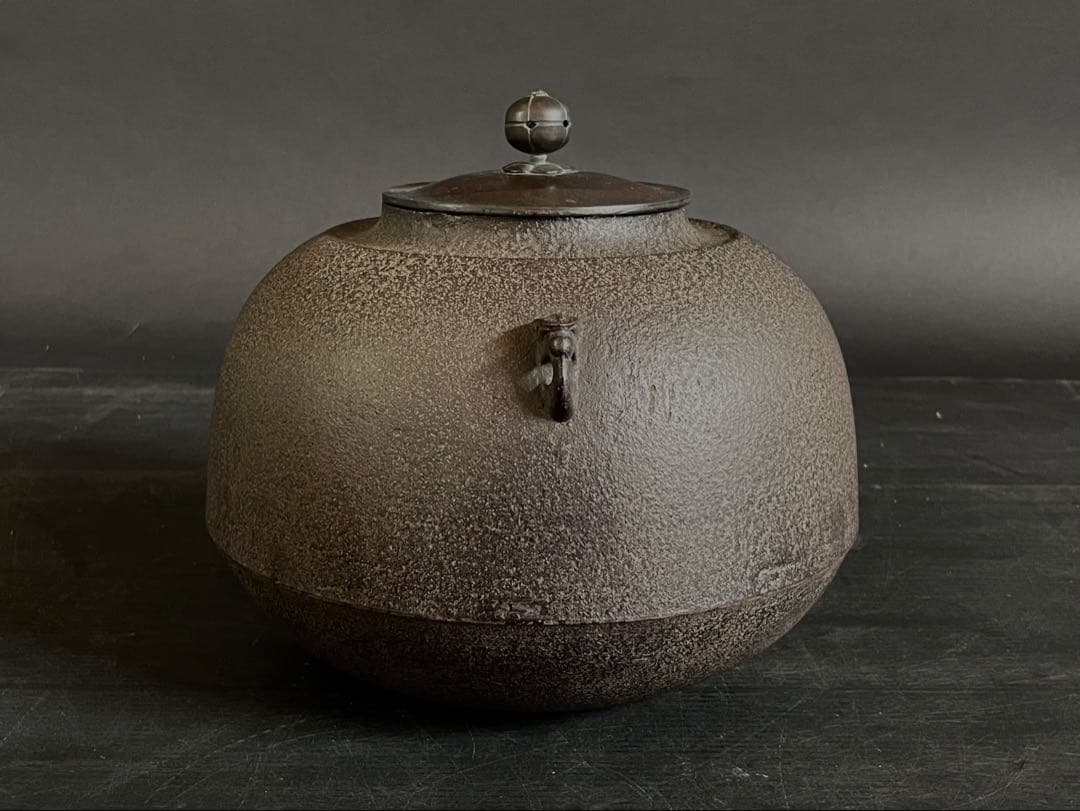 「母」 田口釜 人間国宝 高橋 敬典 共箱 茶道具 炉釜 （115あ①）