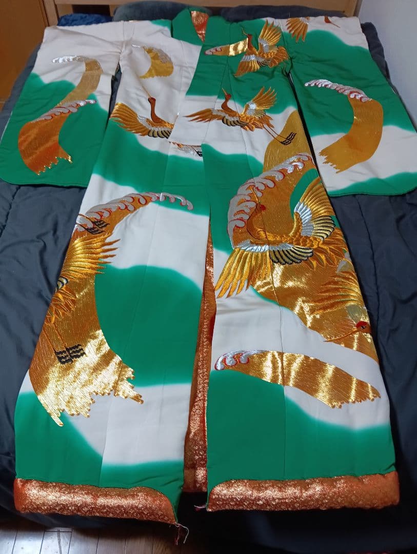 海外コレクター向きＪAＰAＮジャパン日本女性用特大雅金襴豪華刺繍鶴絵図柄和装着物