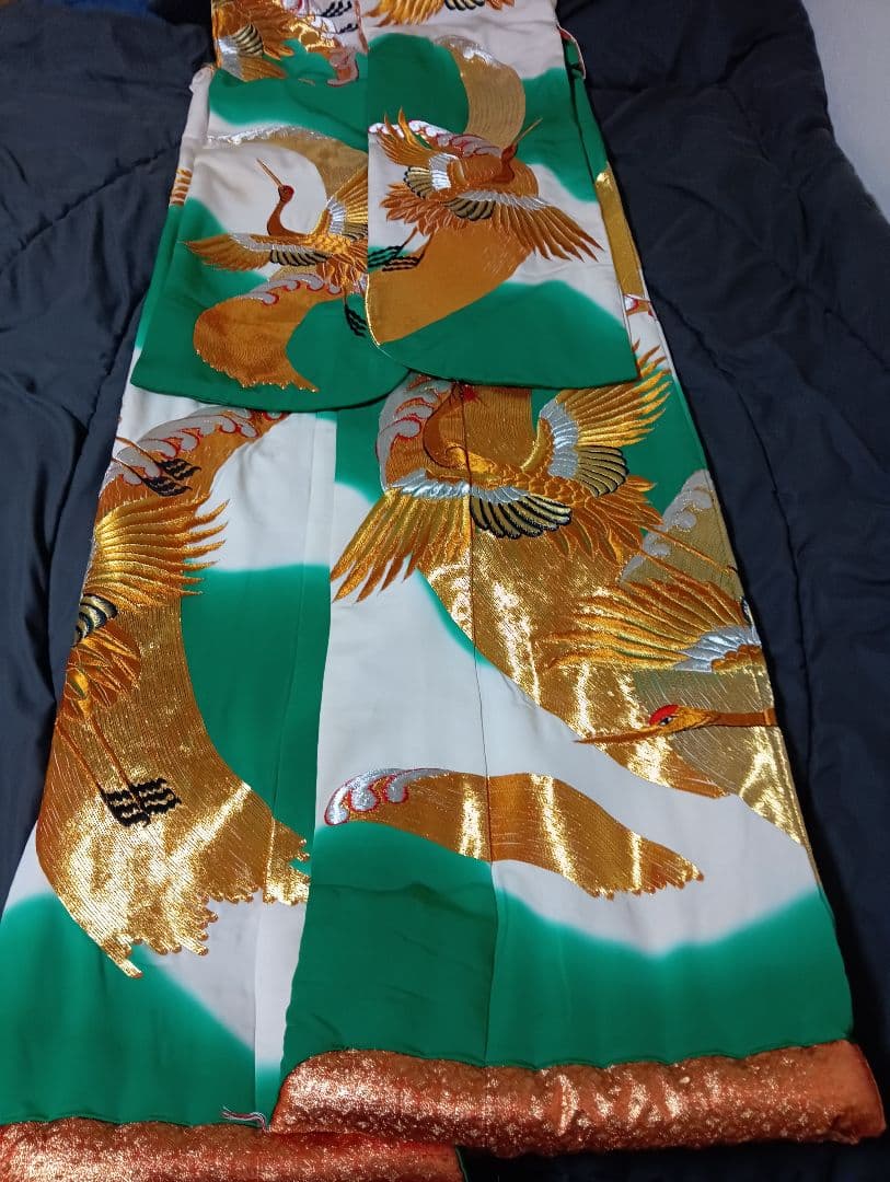海外コレクター向きＪAＰAＮジャパン日本女性用特大雅金襴豪華刺繍鶴絵図柄和装着物