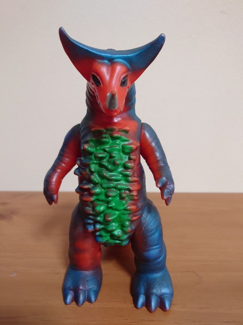 【当時もの良品！】ブルマァク　ソフビ　ゴモラ　初代ウルトラマン