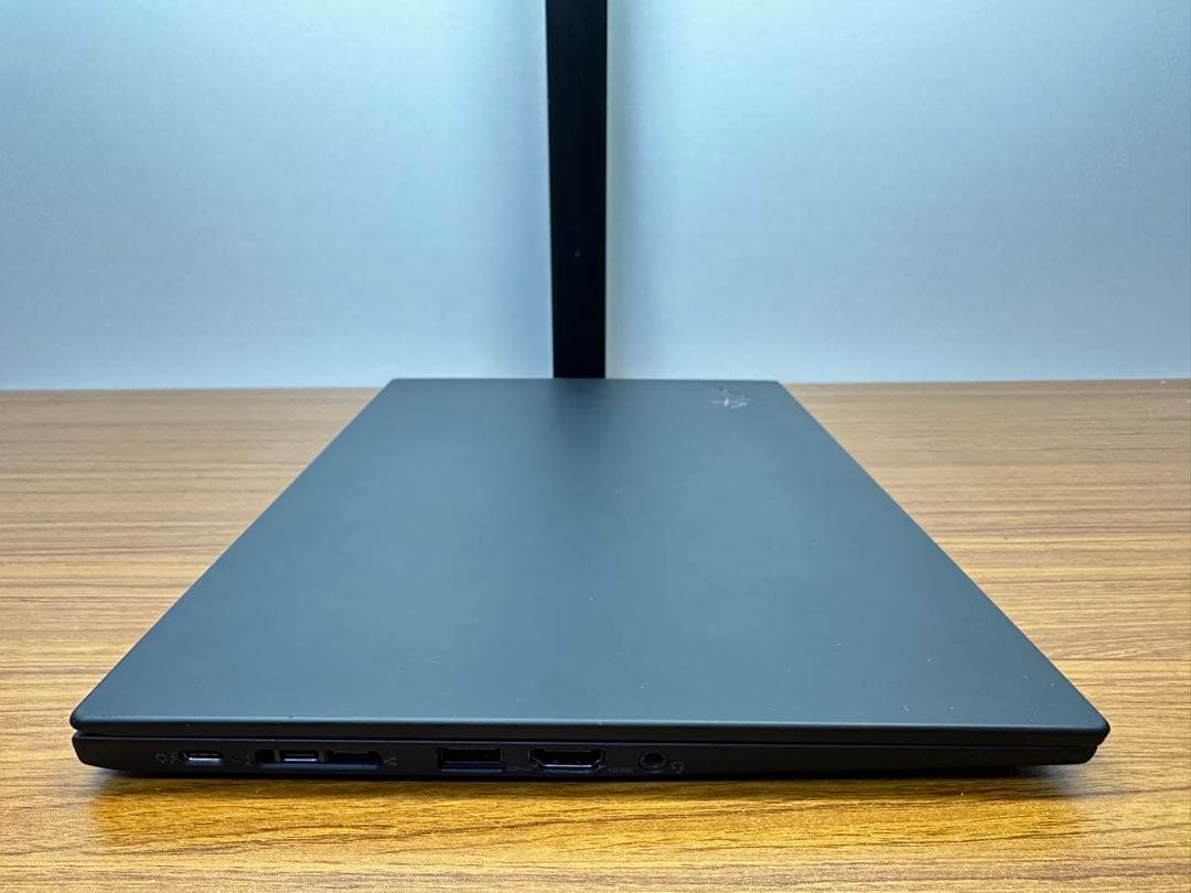 Windowsノート本体 2.X1 Carbon G8 i7-10510 16Gb 2.5K 4GLTE