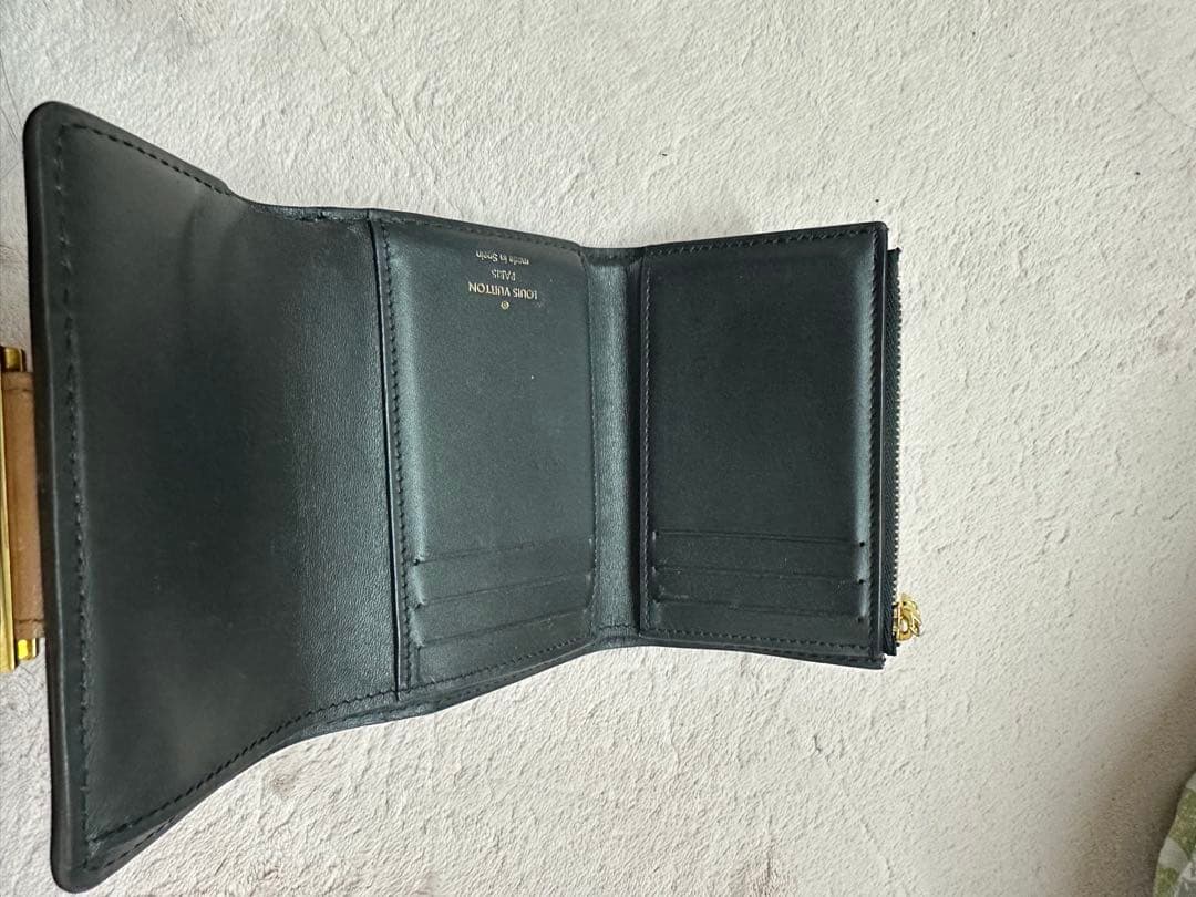 LOUIS VUITTON ルイヴィトン ドーフィーヌ モノグラム 三つ折財布