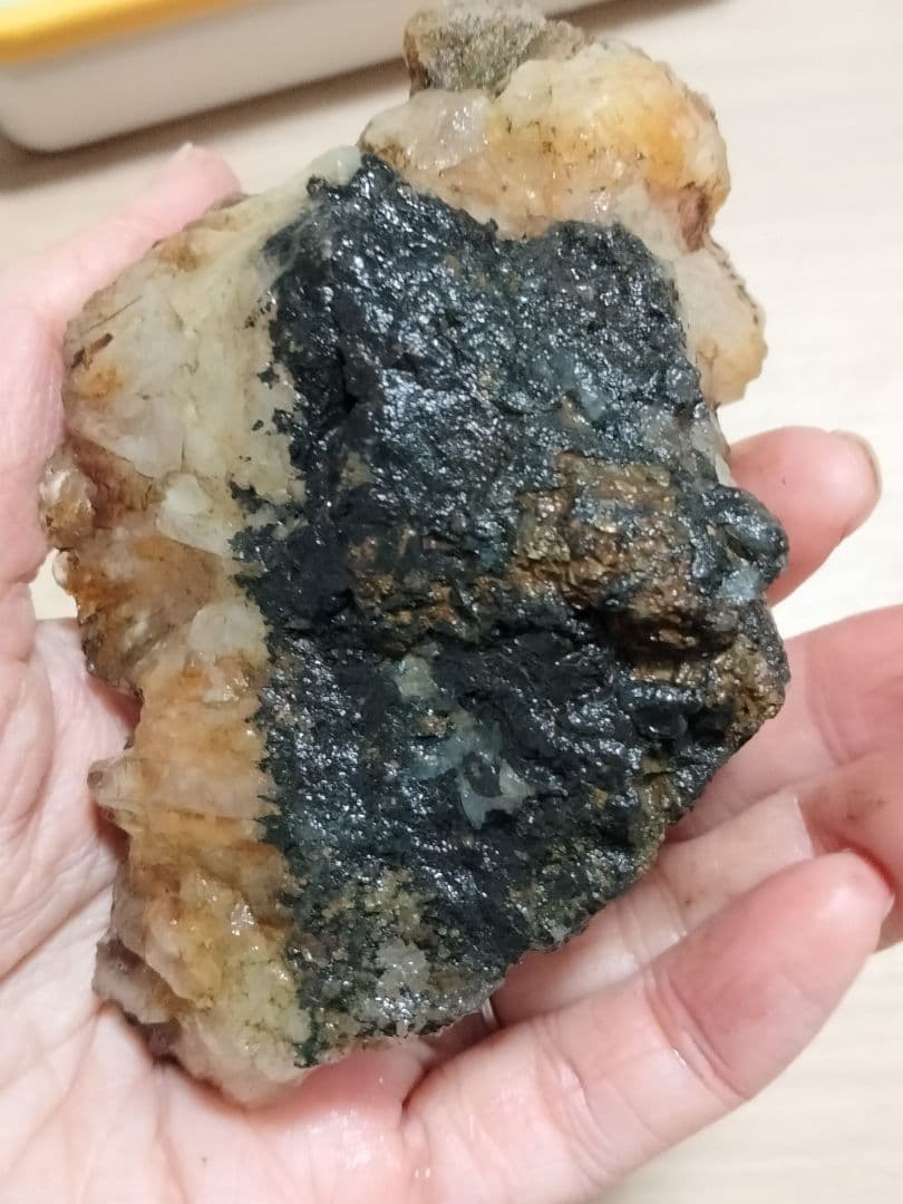 秋田県荒川鉱山水晶　多頭水晶　大サイズ　235g 鉱物水晶　多頭水晶　珍しいお品