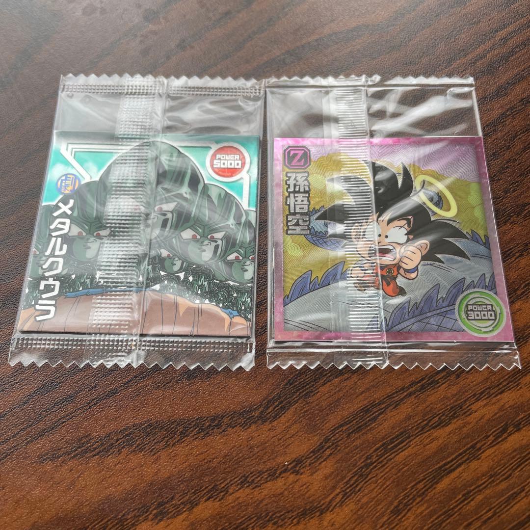 ドラゴンボール超戦士シールウエハース　5000枚ブロリー 20000枚ゴジータ