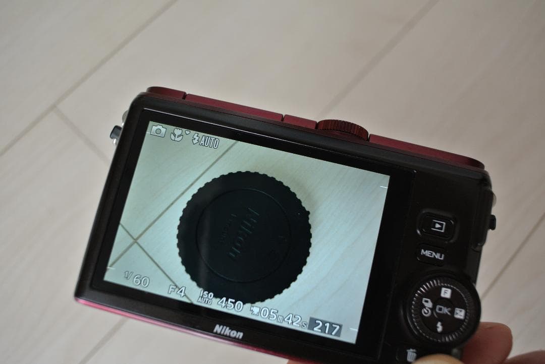 美品 Nikon1 ニコン1 J3 レッド （赤） ボディ 完動品