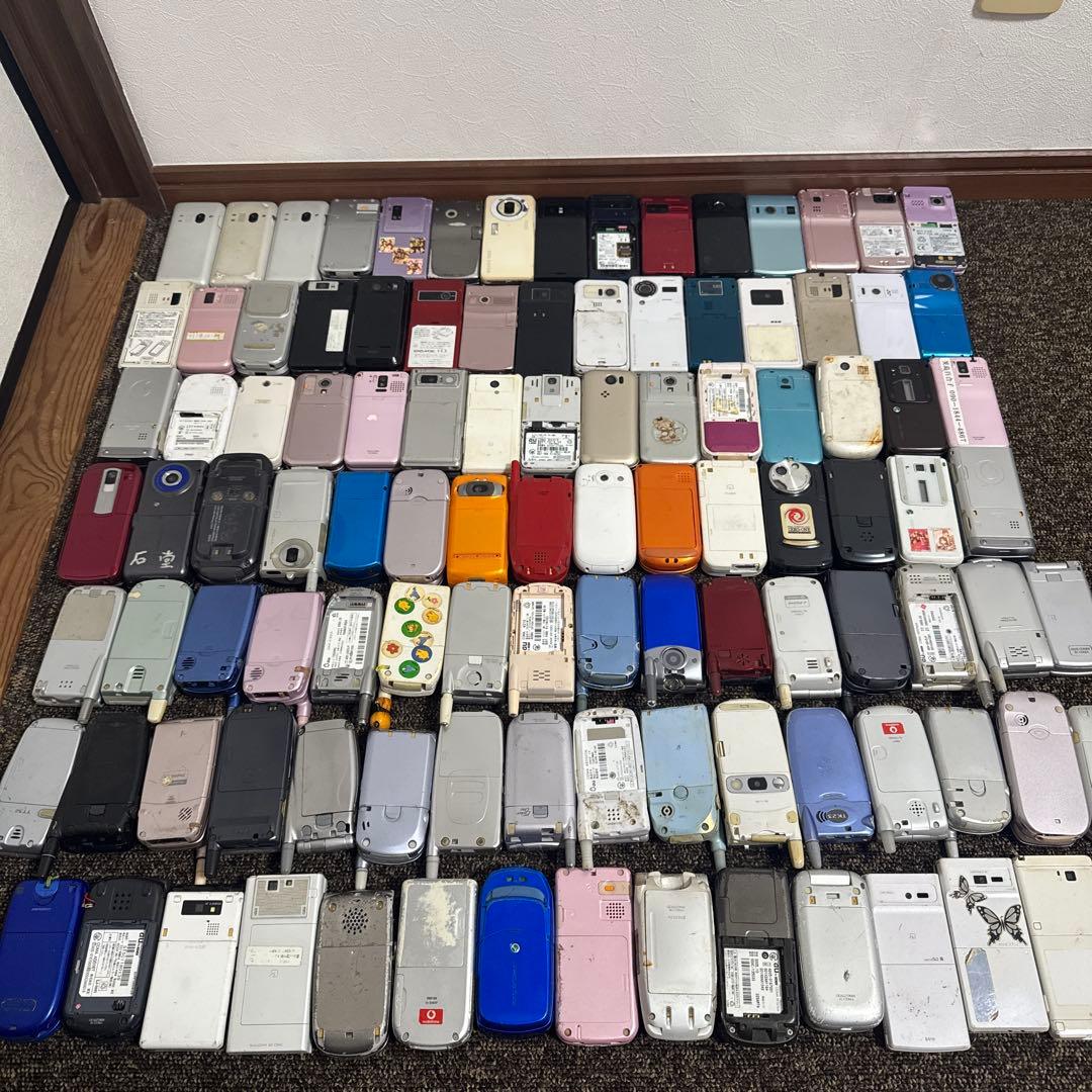 ガラケーまとめ売り-