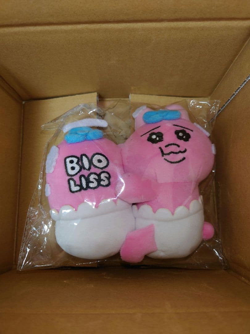 BIO LISS ぬいぐるみバックチャーム　おぱんちゅうさぎ