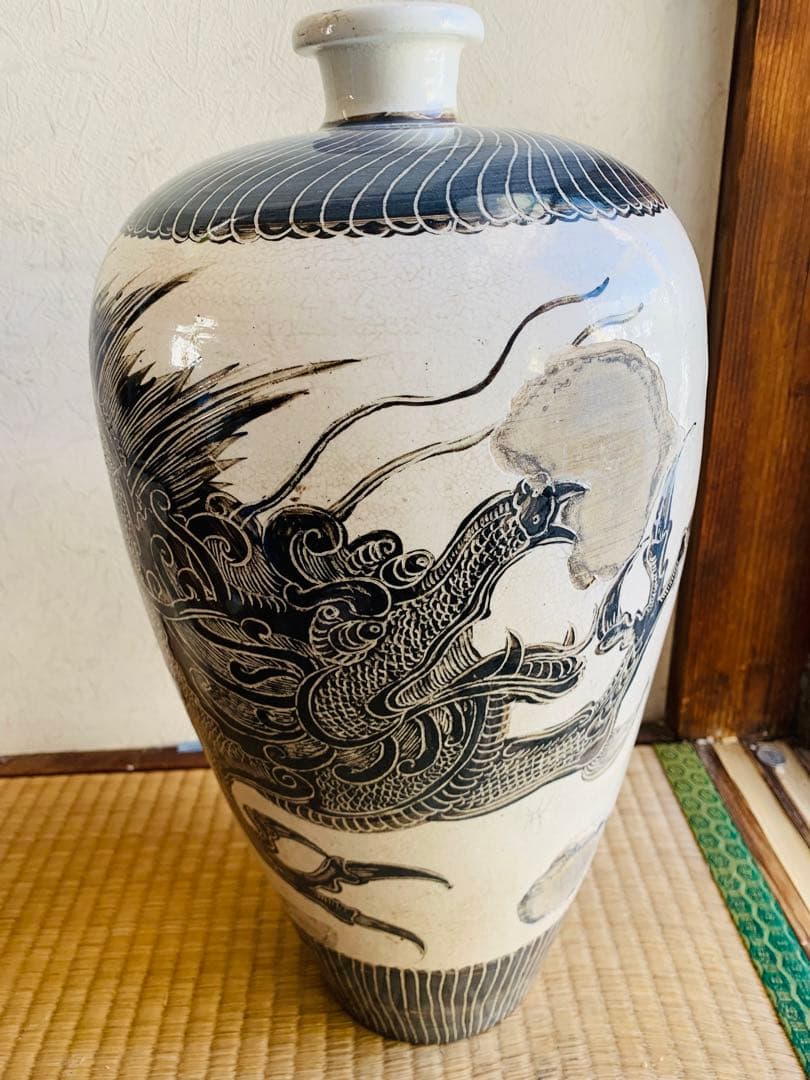 中国磁州窯竜紋壺