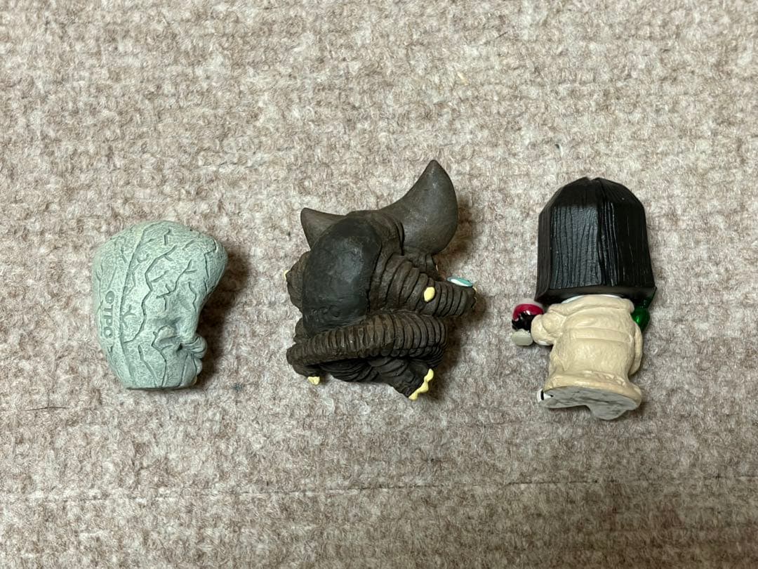 おとなりのかいじゅう ミニフィギュア　3種セット