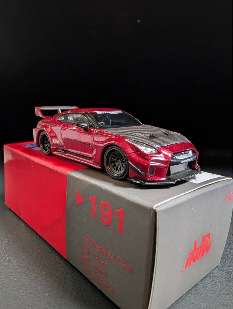 MINIGT 1/64ミニカー LB- Silhoueue WORKS GT