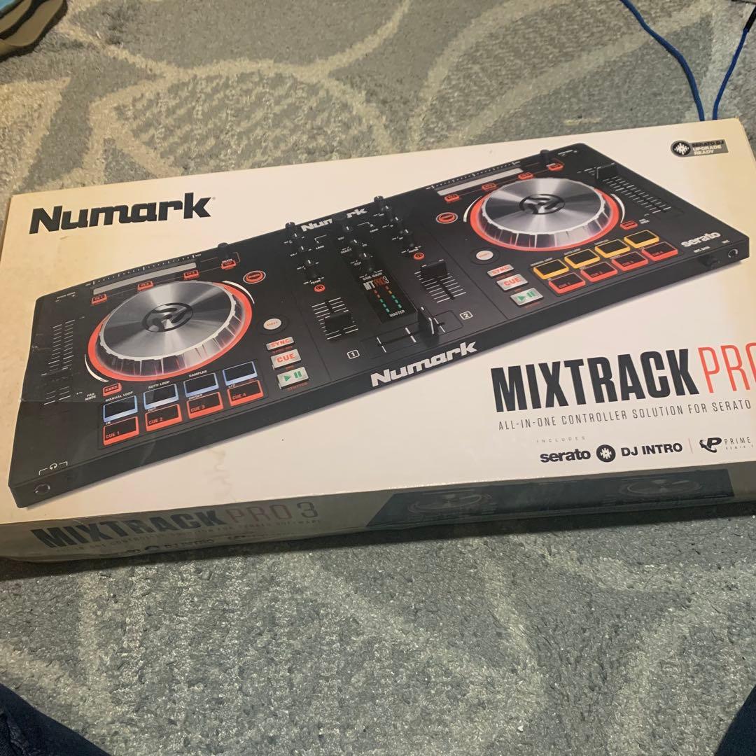 【動作良好・メルカリ最安値】 　Numark MIXTRACK PRO 3