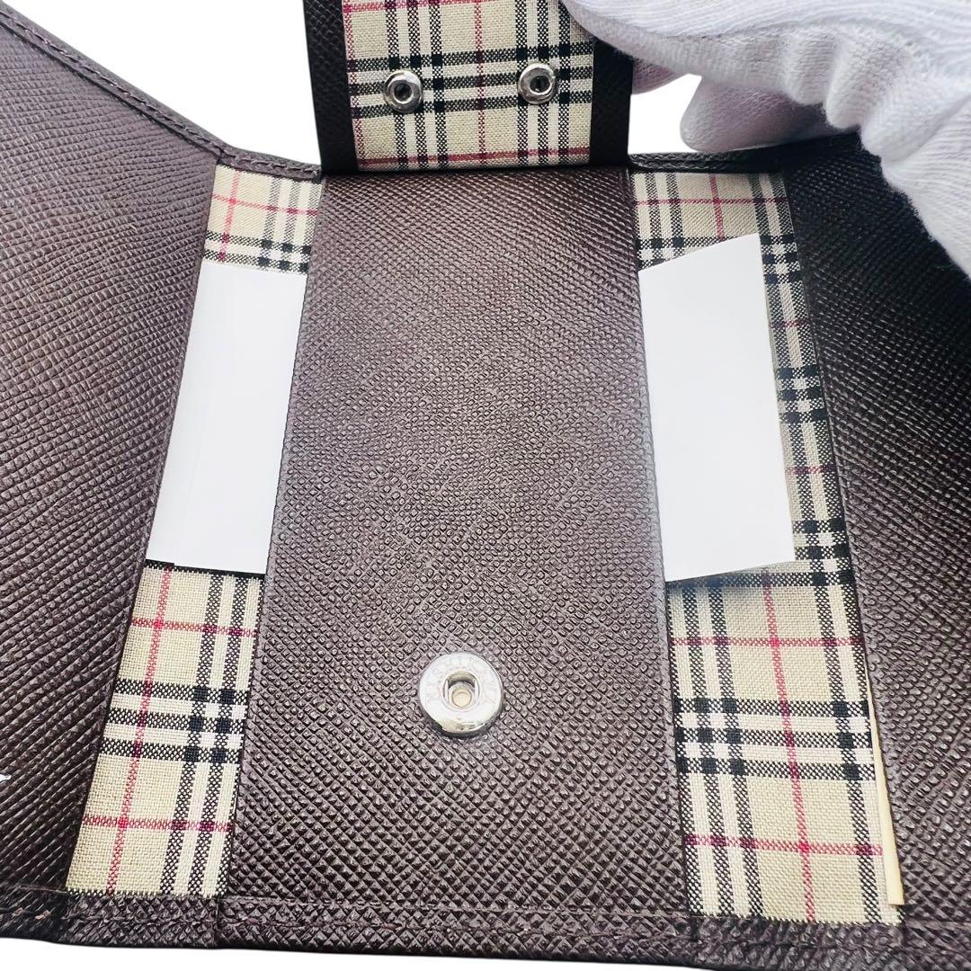 未使用品　バーバリー　キーケース　ブラウン