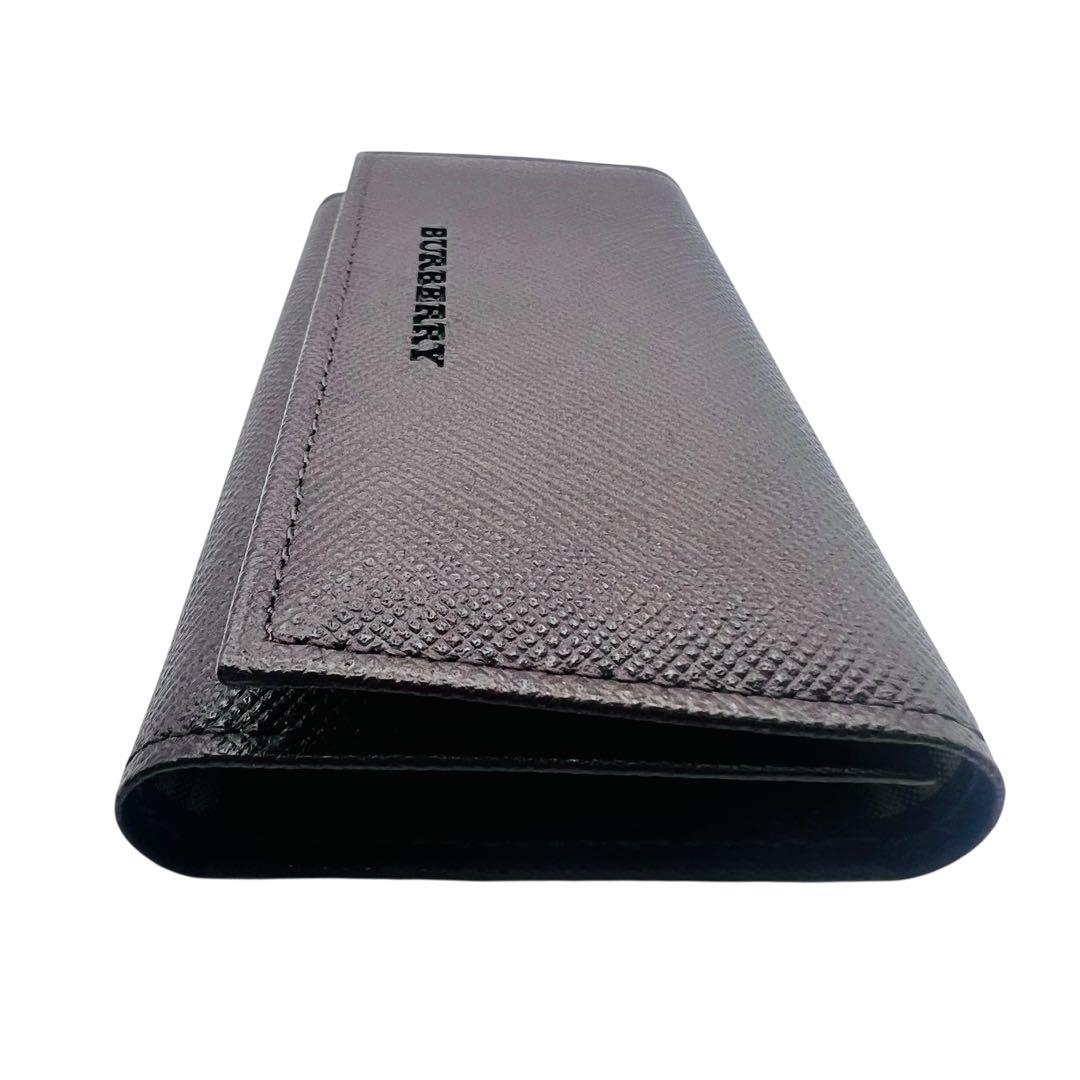 未使用品　バーバリー　キーケース　ブラウン