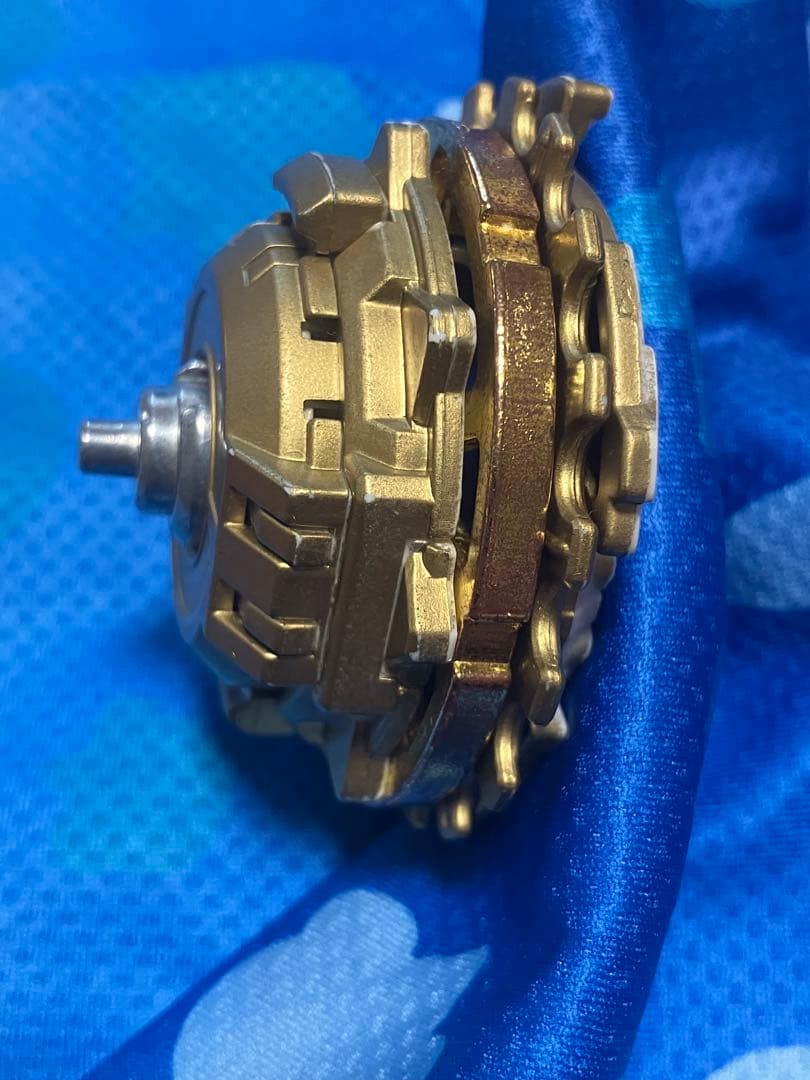 爆転シュートベイブレード　ガイアドラグーンG グレート　超激レア　ゴールド