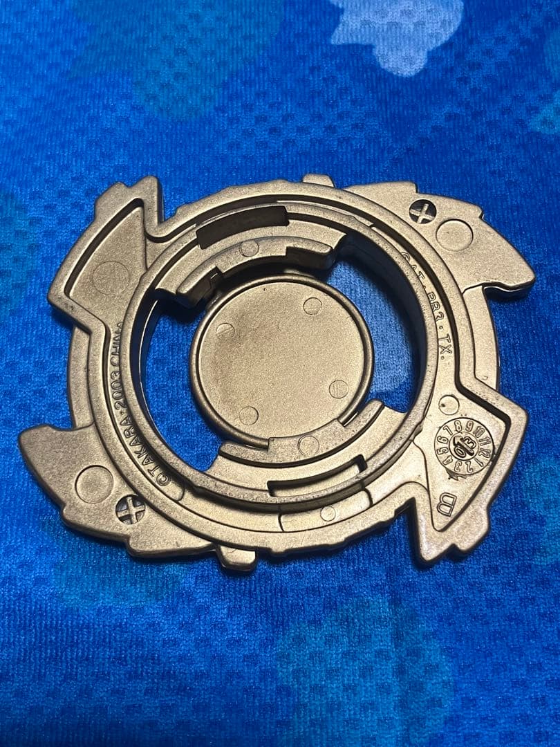 爆転シュートベイブレード　ガイアドラグーンG グレート　超激レア　ゴールド