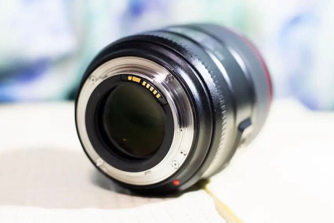 【美品】Canon EF 85mm f/1.4L IS USM レンズ