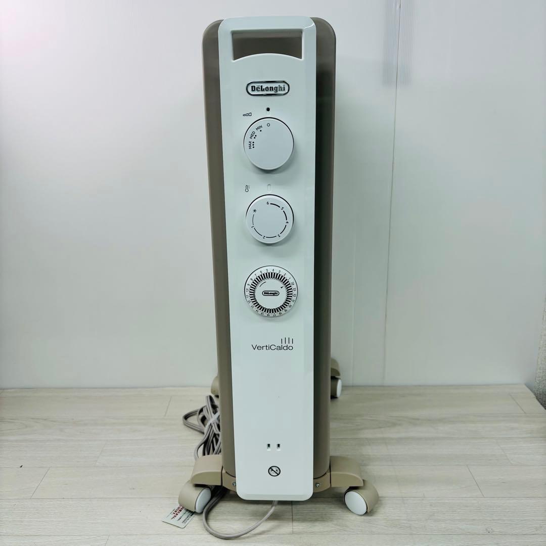 【美品】デロンギ オイルヒーター ヴェルティカルド RHJ21F0812-WH