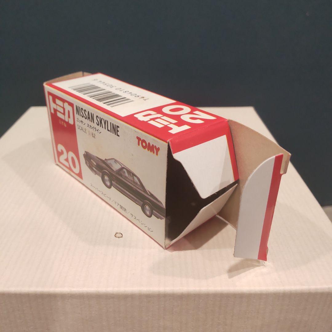 当時物トミカ NISSAN SKYLINE （赤 R31）
