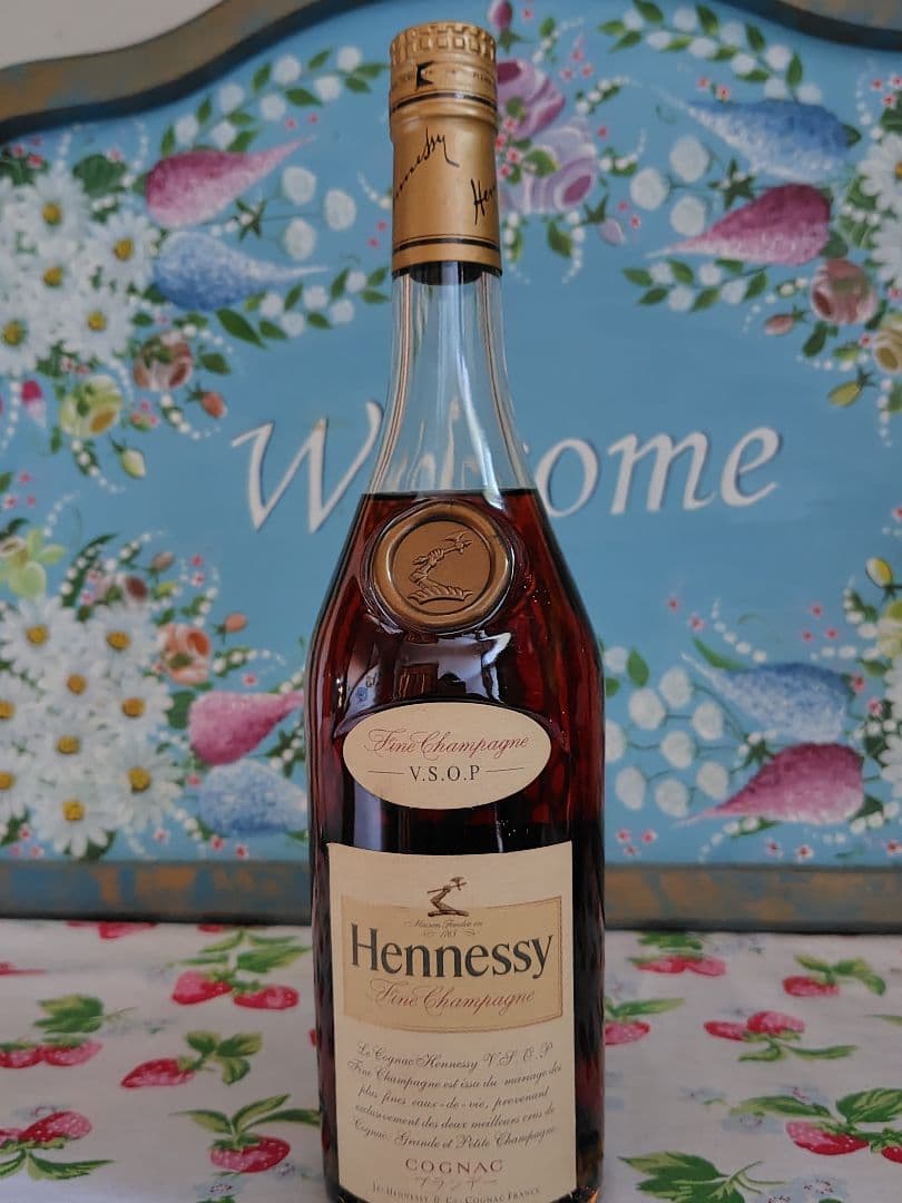 Hennessy Fine Champagne VSOP 700ml 　ヘネシー