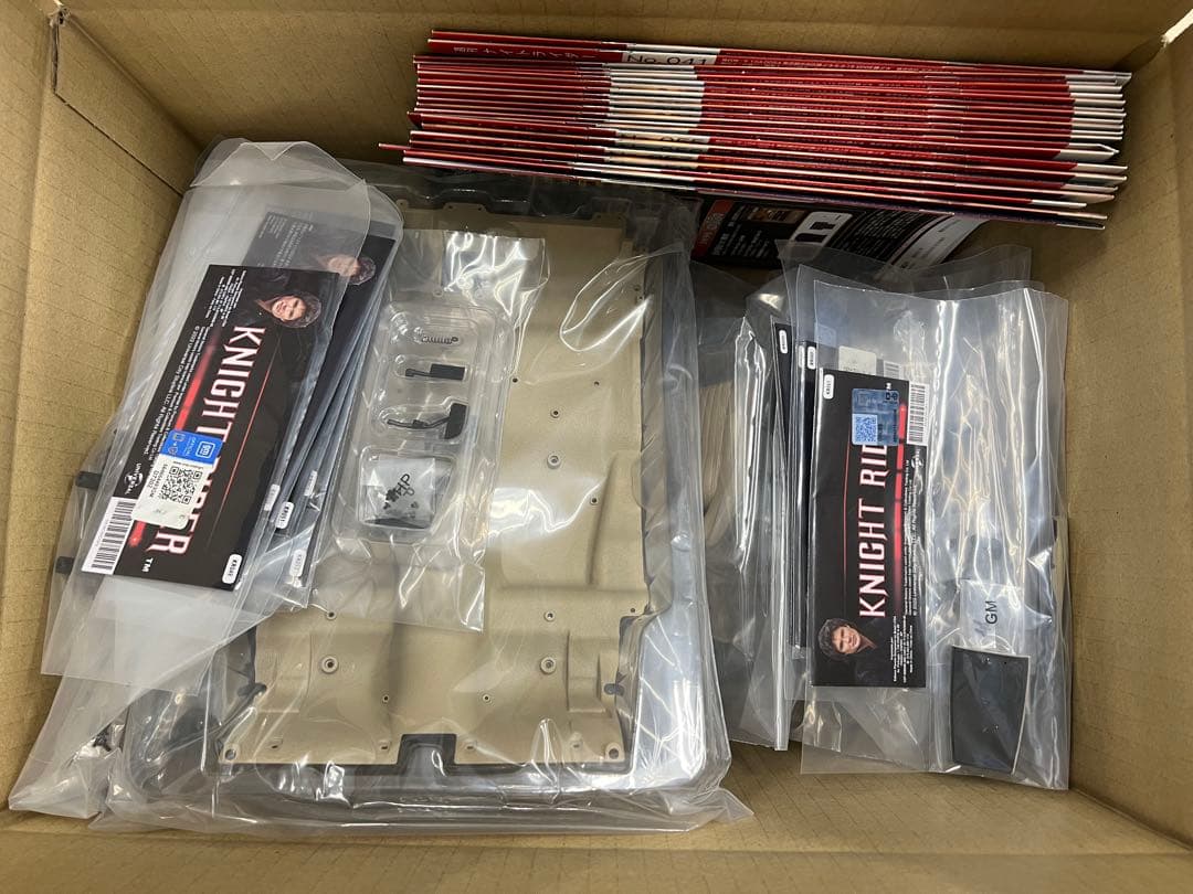 ディアゴスティーニ 週刊ナイトライダー　全号（1,80,81,82,83欠品）