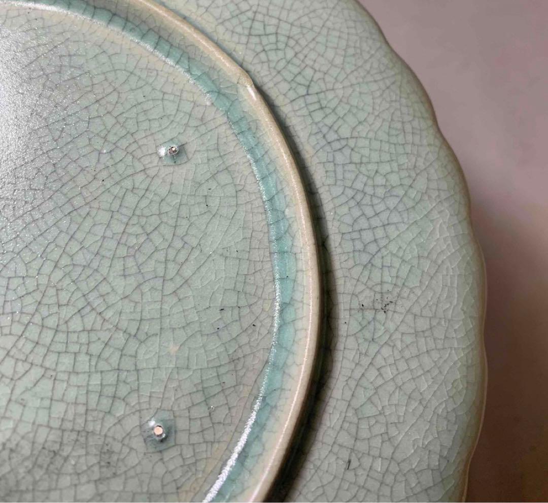 中国 花の形の皿 u6230912