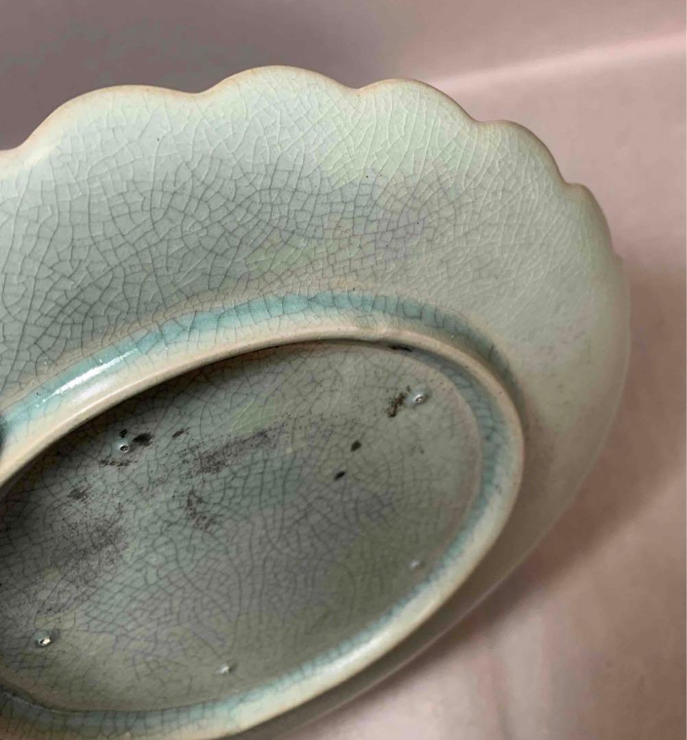 中国 花の形の皿 u6230912