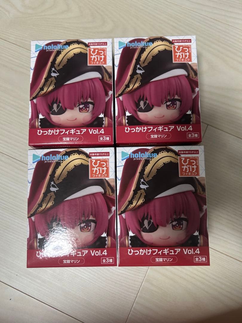 ホロライブひっかけフィギュア　宝鐘マリン　4個セット