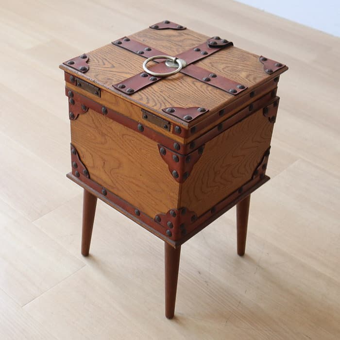 アンティーク 猫足 ガラスキャビネット 飾り棚 コレクションボード