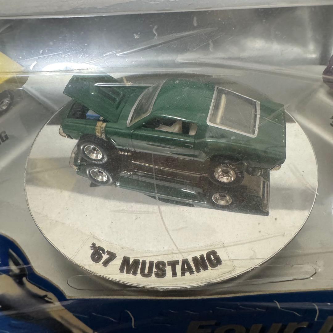 Hot Wheels フォード マスタング セット