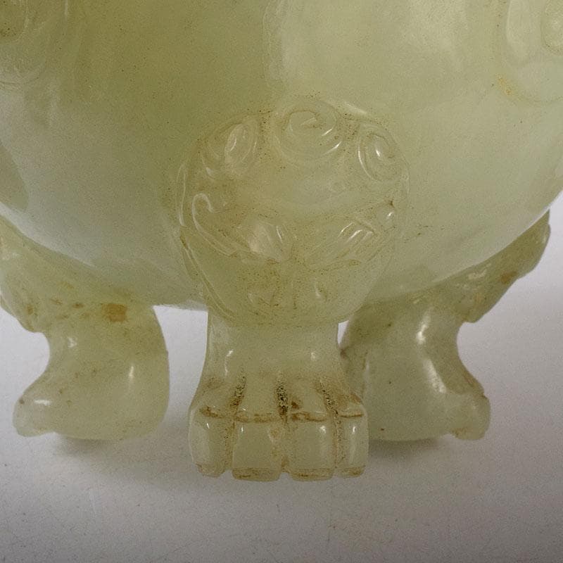 中国　玉石彫刻　雙耳活環　獅子鈕蓋爐　三足香炉　唐木台付　C　8256