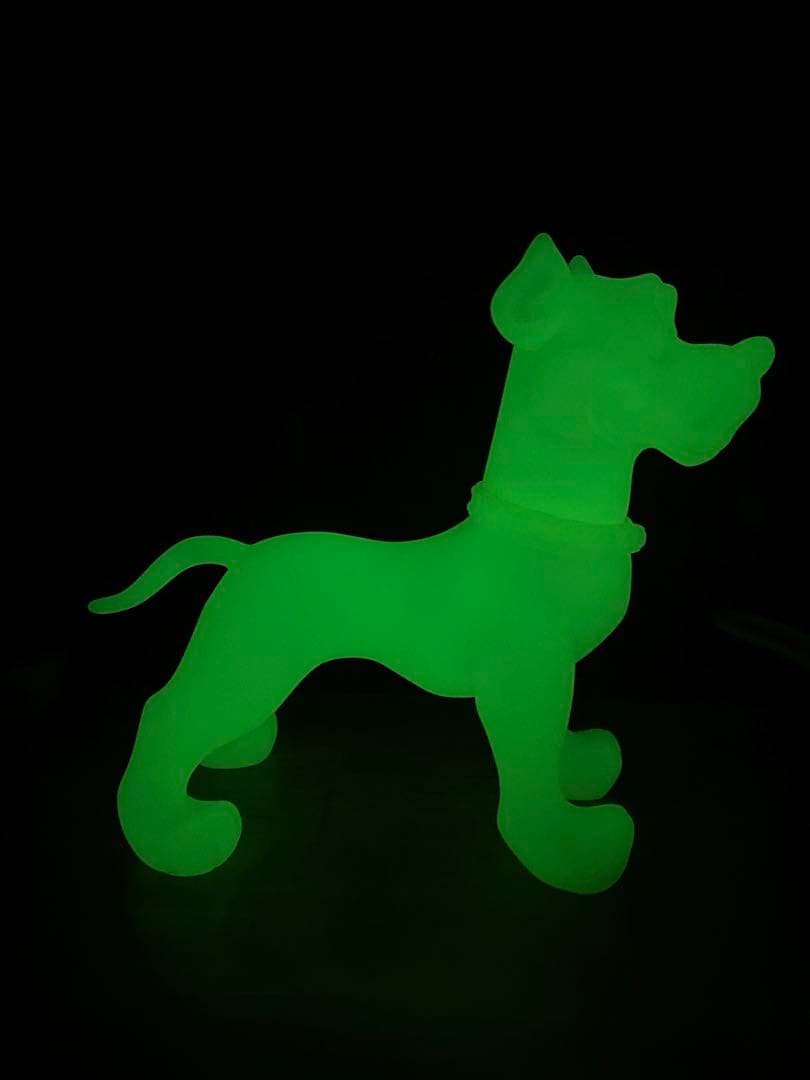 MEDICOM TOY ×NEIGHBORHOOD 犬のフィギュア 溜光素材