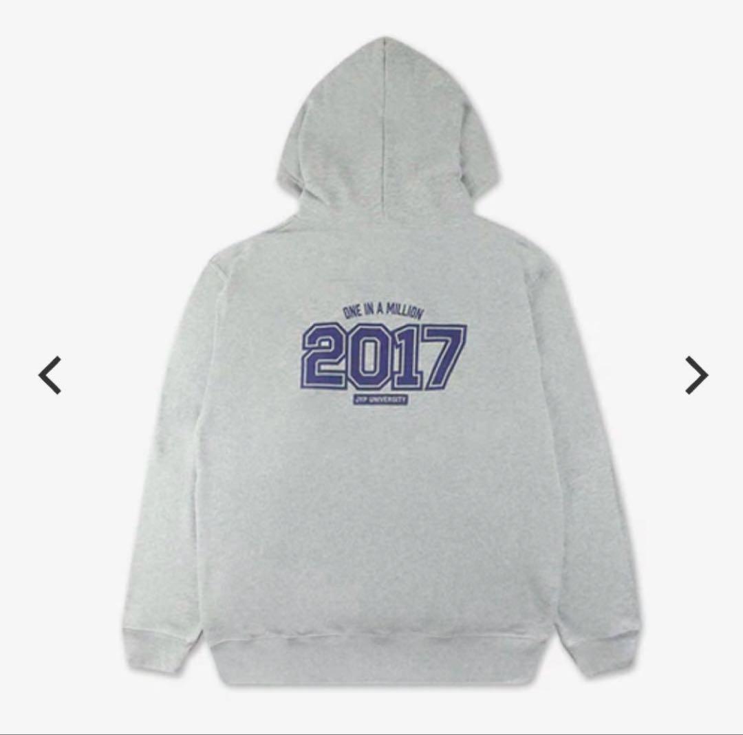 【美品】TWICE JYP UNIVERSITY フーディ　２