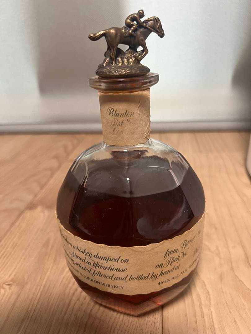 古酒Blanton's ウイスキー 馬のフィギュア付き