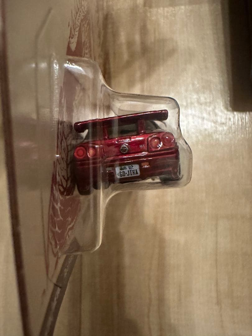 HotWheels1983 BMW 733i & ゴジラ NISSAN GT-R