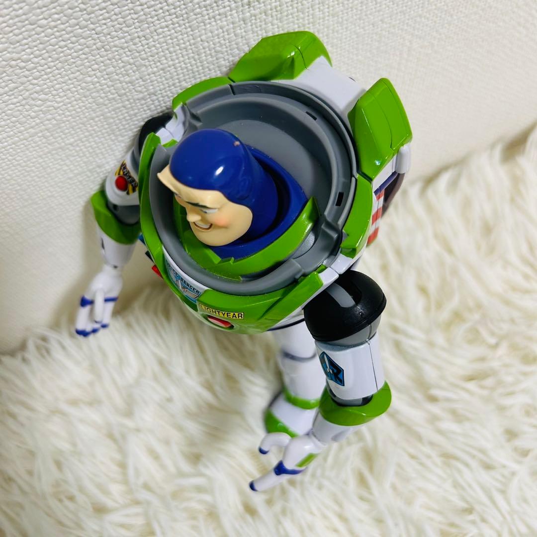 美品！バンダイ 超合金 バズライトイヤー トイストーリー