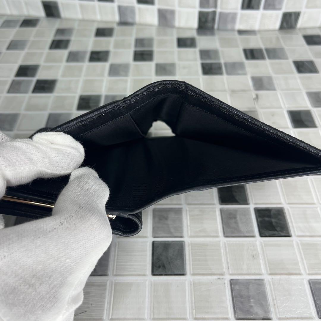 美品 Vivienne Westwood ヴィヴィアン がま口財布 二つ折り財布