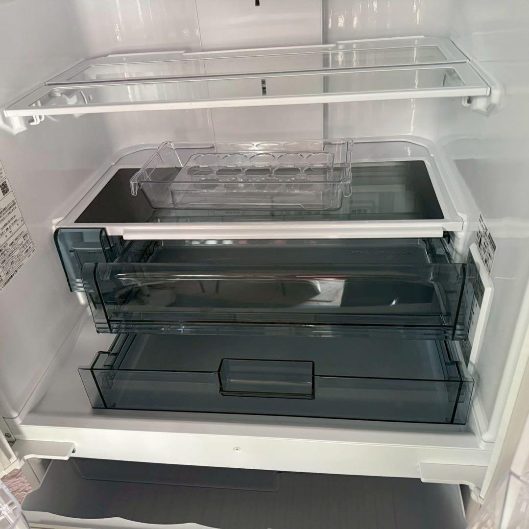 Duc Nguyen ✨冷蔵庫　シャープ　SJ-MF46J-W ホワイト