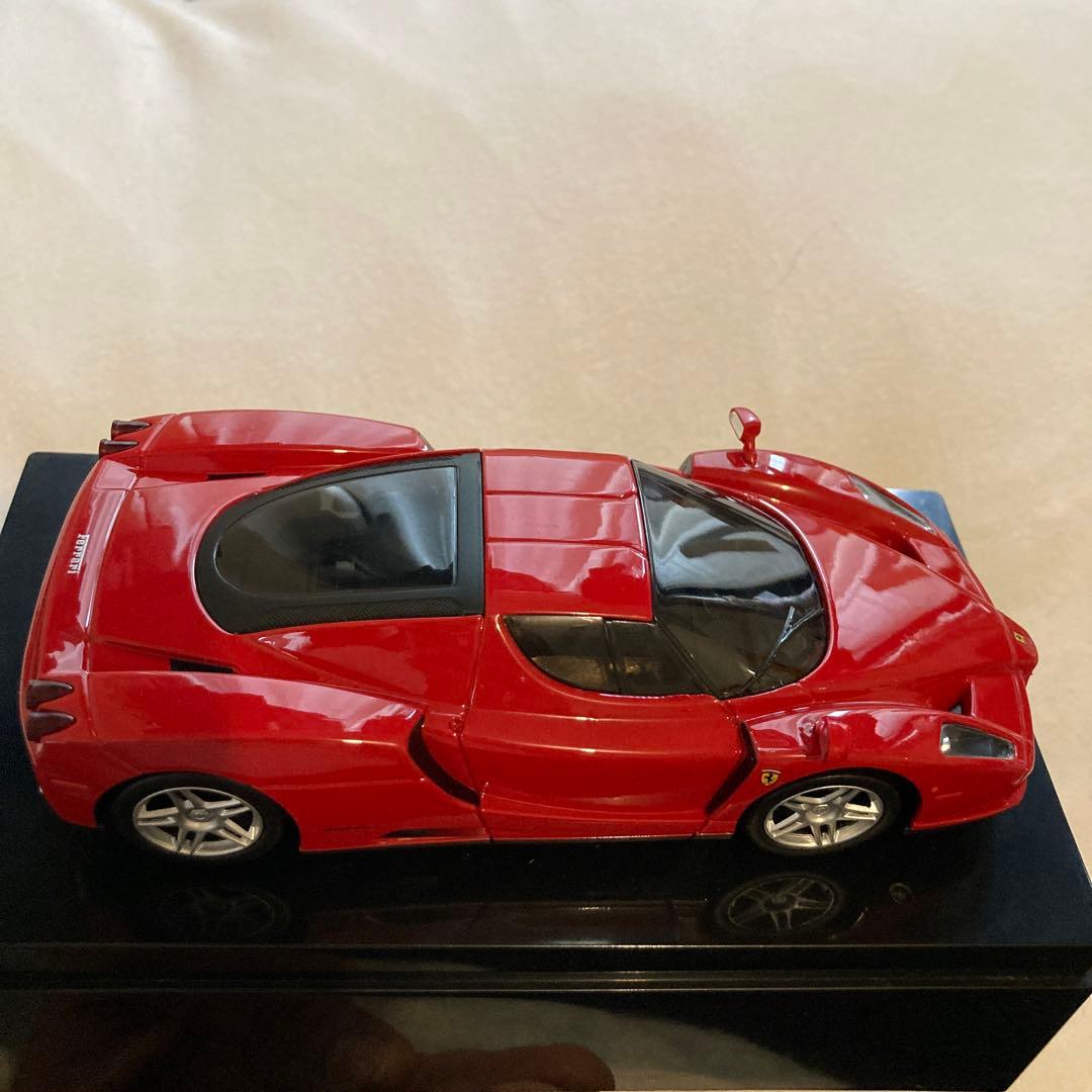 Ferrari Enzo 1/18スケール 赤 NIKKO