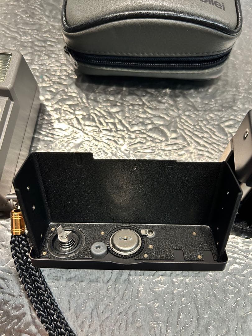 ローライ35 Rollei 35 Classic 20REB ケース付き