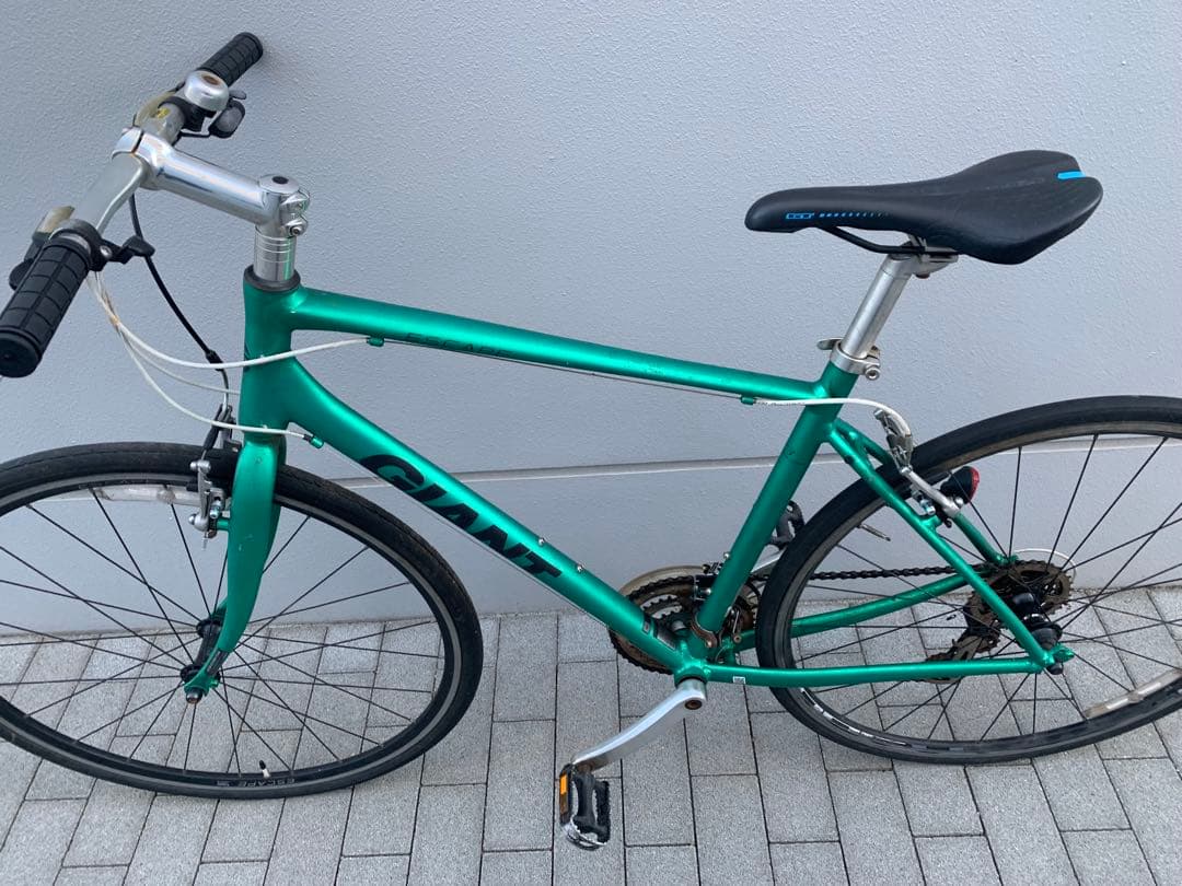 【東京近郊受渡希望】クロスバイクジャイアント ESCAPE サイズM 即乗り可能