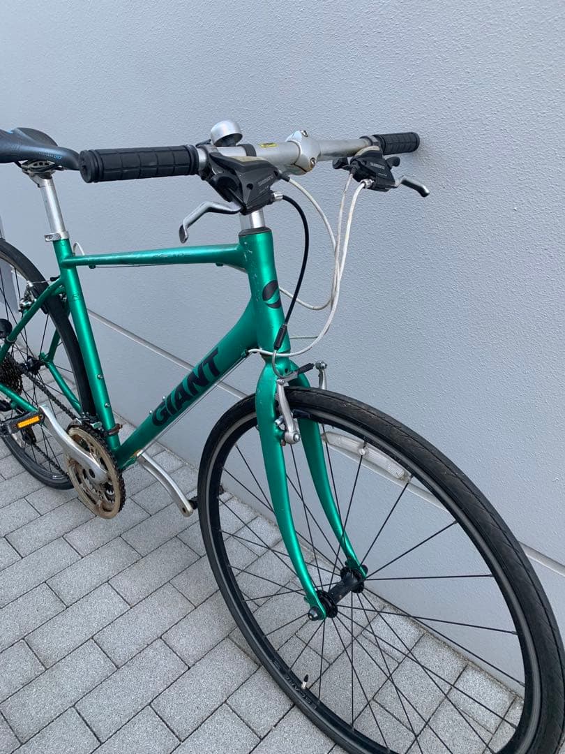 【東京近郊受渡希望】クロスバイクジャイアント ESCAPE サイズM 即乗り可能