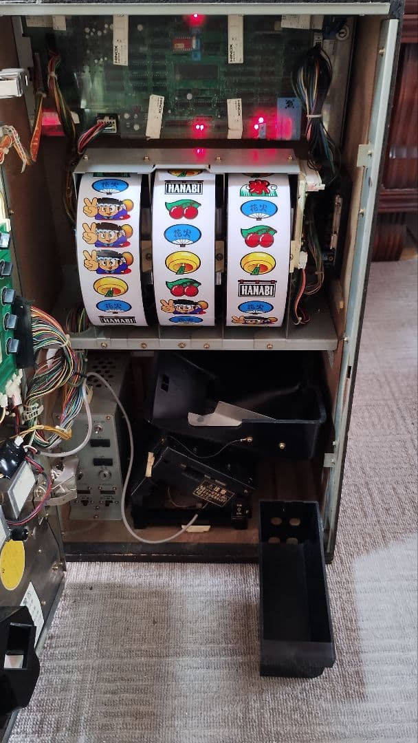 HANABI スロットマシン キー付き