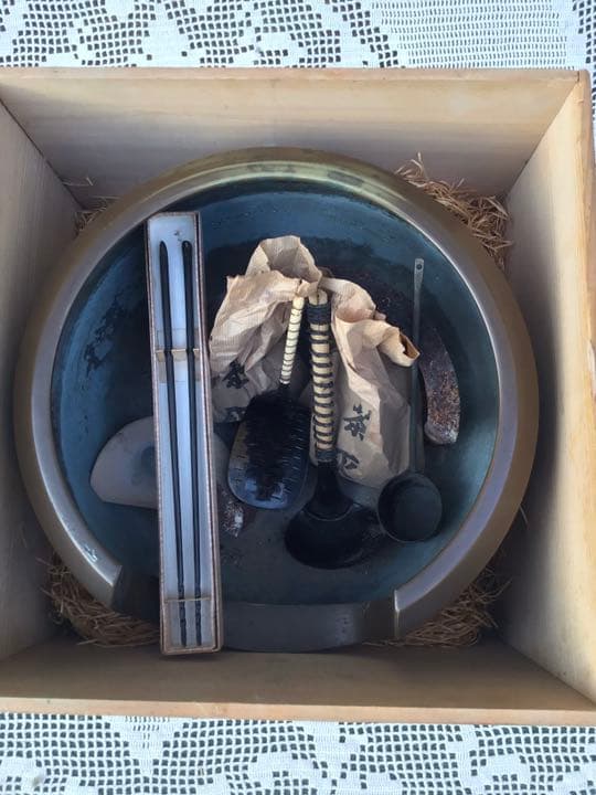 C10 茶道具・唐銅面取風炉・風炉・灰匙セット