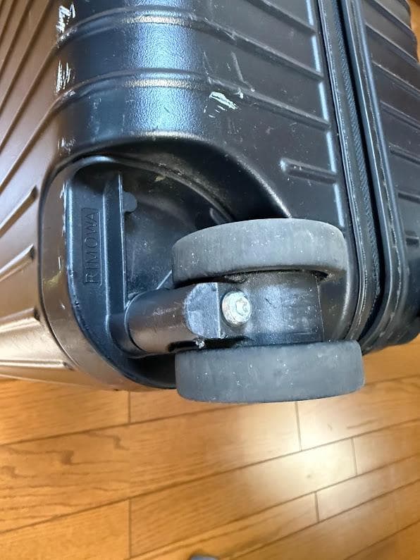 RIMOWA（リモワ） ESSENTIALキャビン３６L　マットブラック