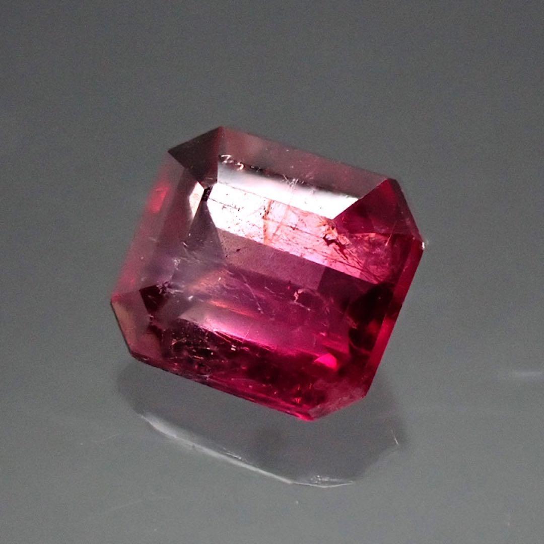 【アメリカ/ユタ産】レッドベリル