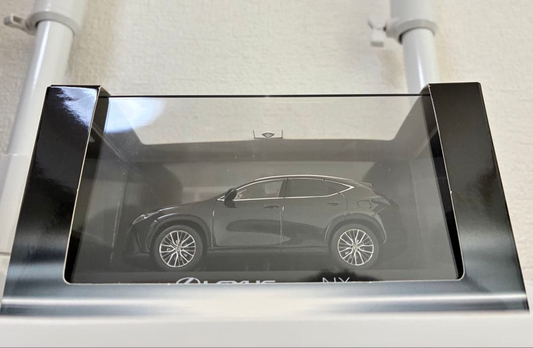 1/43 京商 レクサス NX 黒