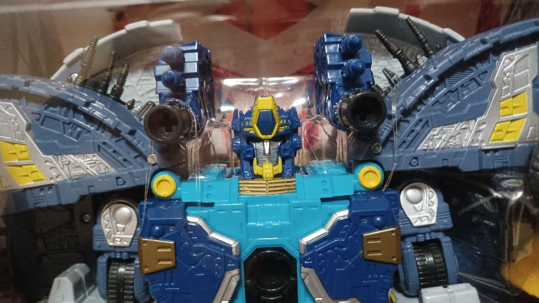 トランスフォーマー　プライマス（サイバトロン星