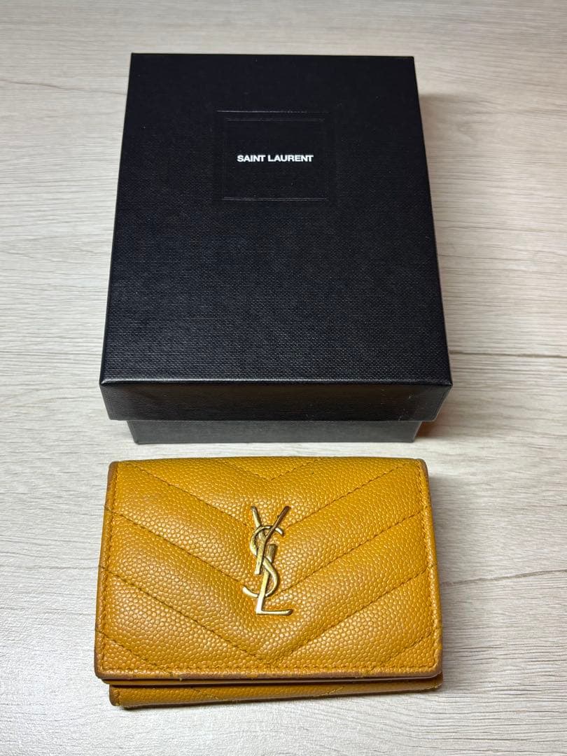 SAINT LAURENT イエロー三つ折り財布