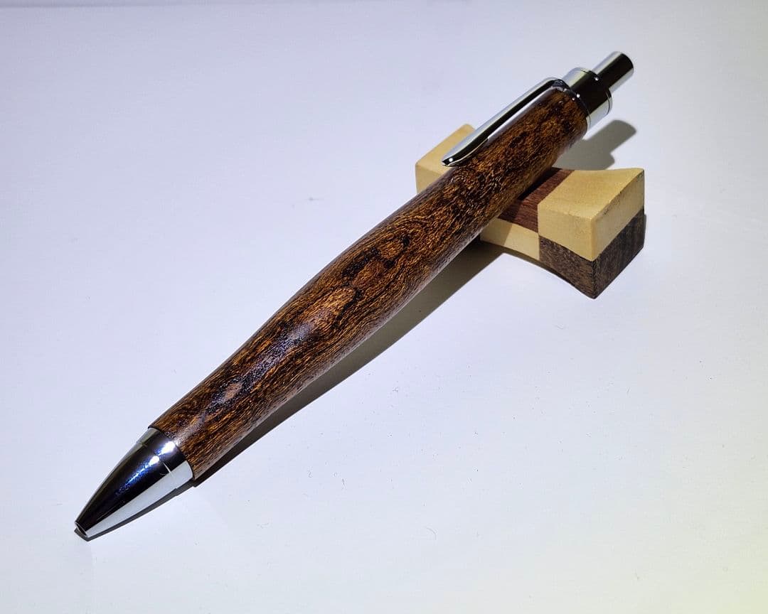 木軸ボールペン　針桐(栓)