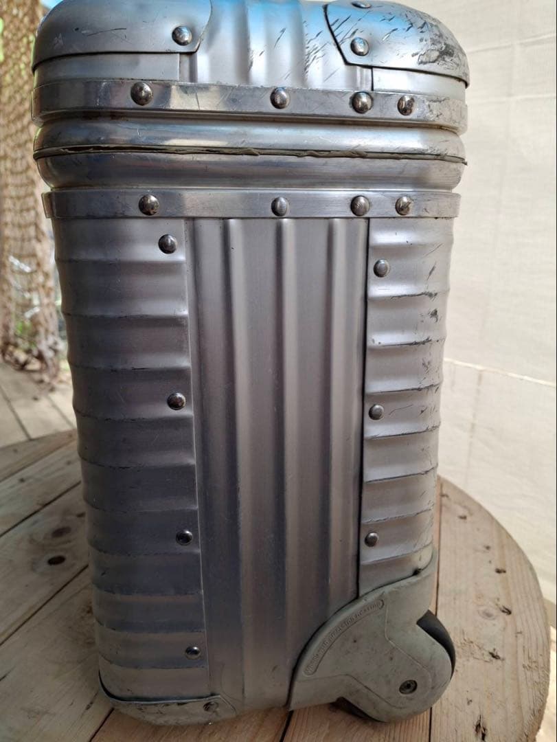 リモワ　トパーズ　パイロット　トロリー2輪